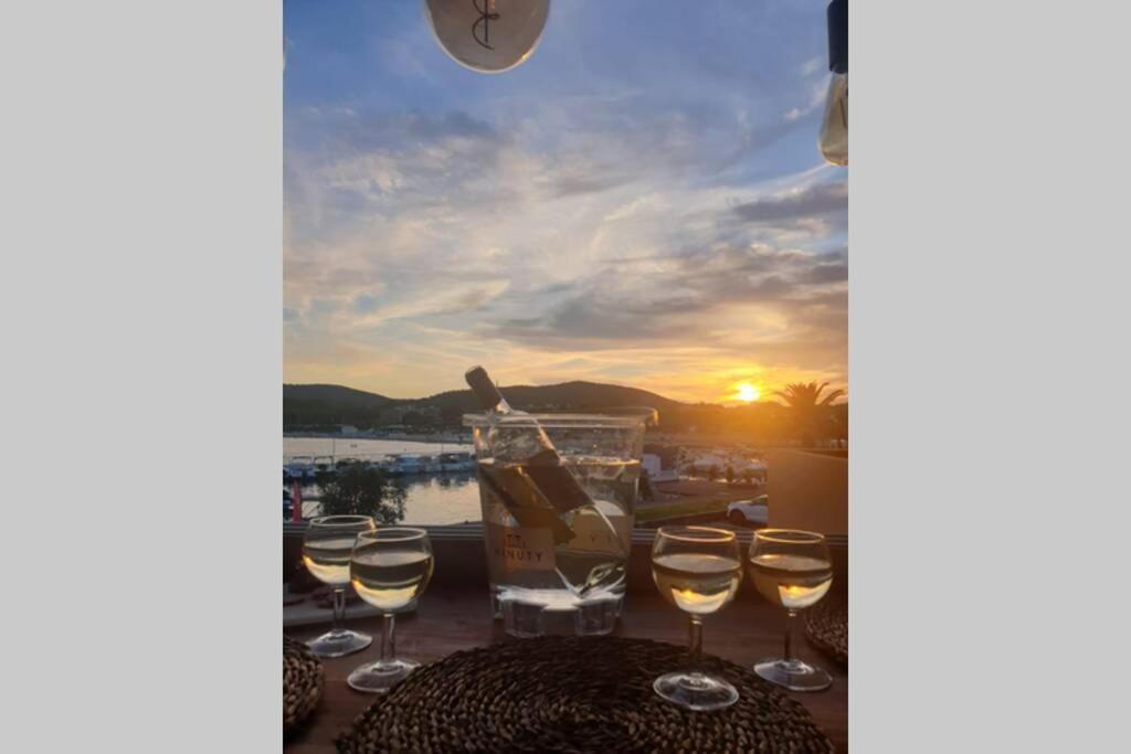 Face Mer Entre Plage Et Marina Bormes-les-Mimosas Ngoại thất bức ảnh